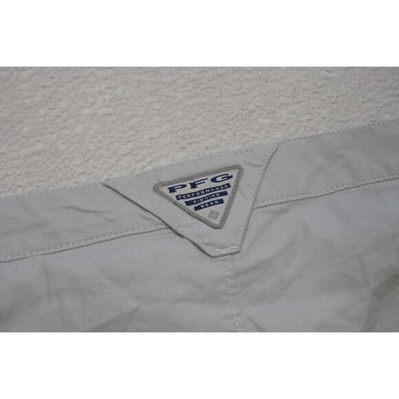 Columbia PFG Khaki Chino Shorts Gray Flat Fishing Hiking Camping Mens Size 54 - Picture 1 of 8